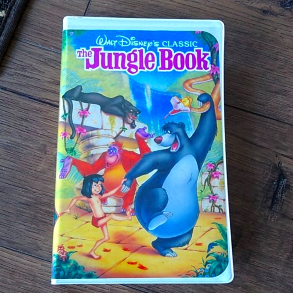 Disney Jungle Book VHS in great condition